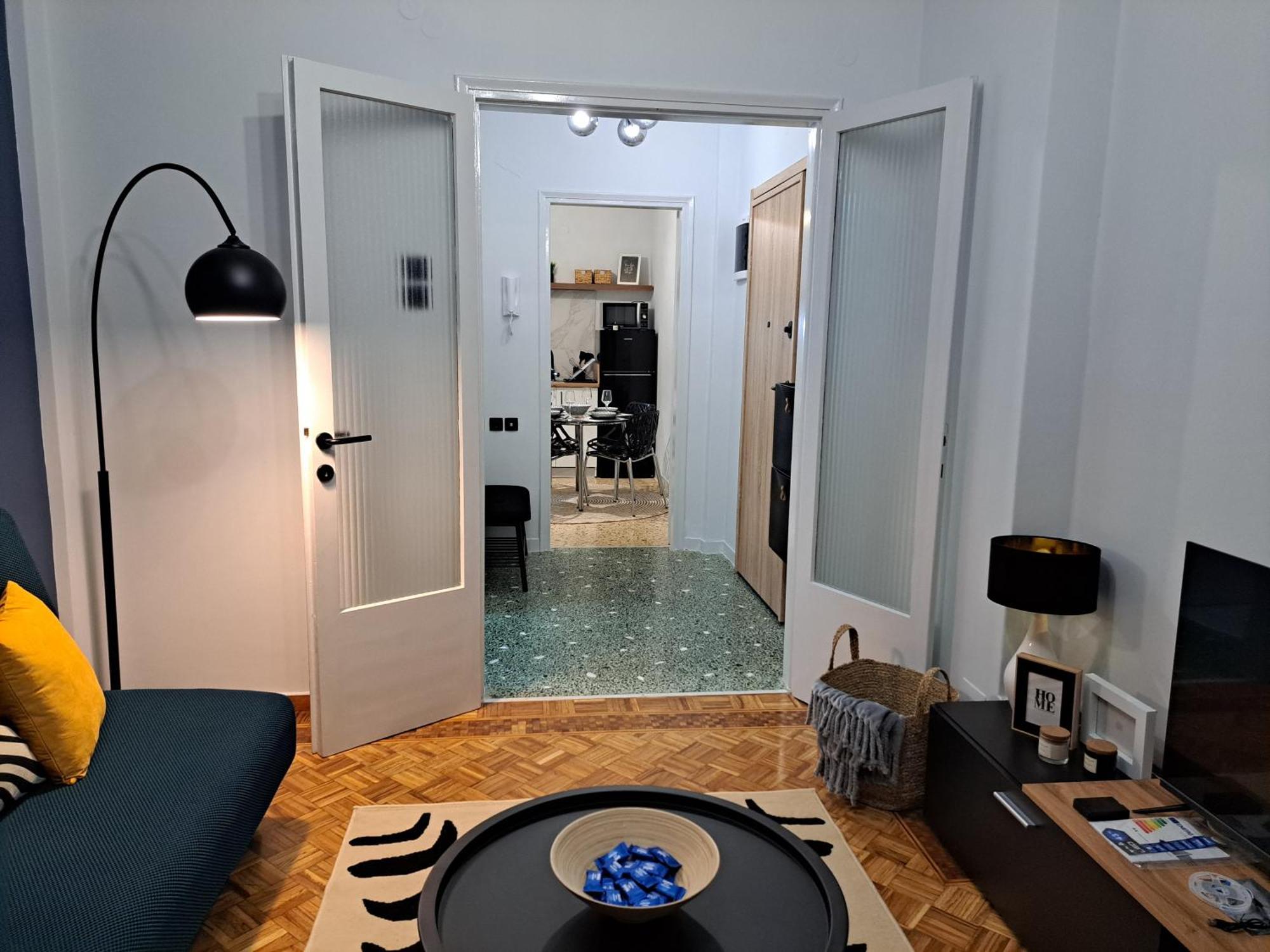 Stylish City Center Apartment Seres Zewnętrze zdjęcie