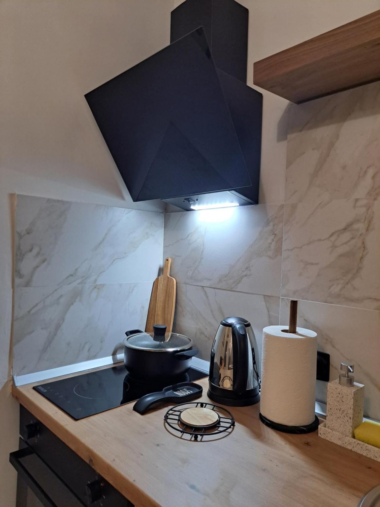 Stylish City Center Apartment Seres Zewnętrze zdjęcie