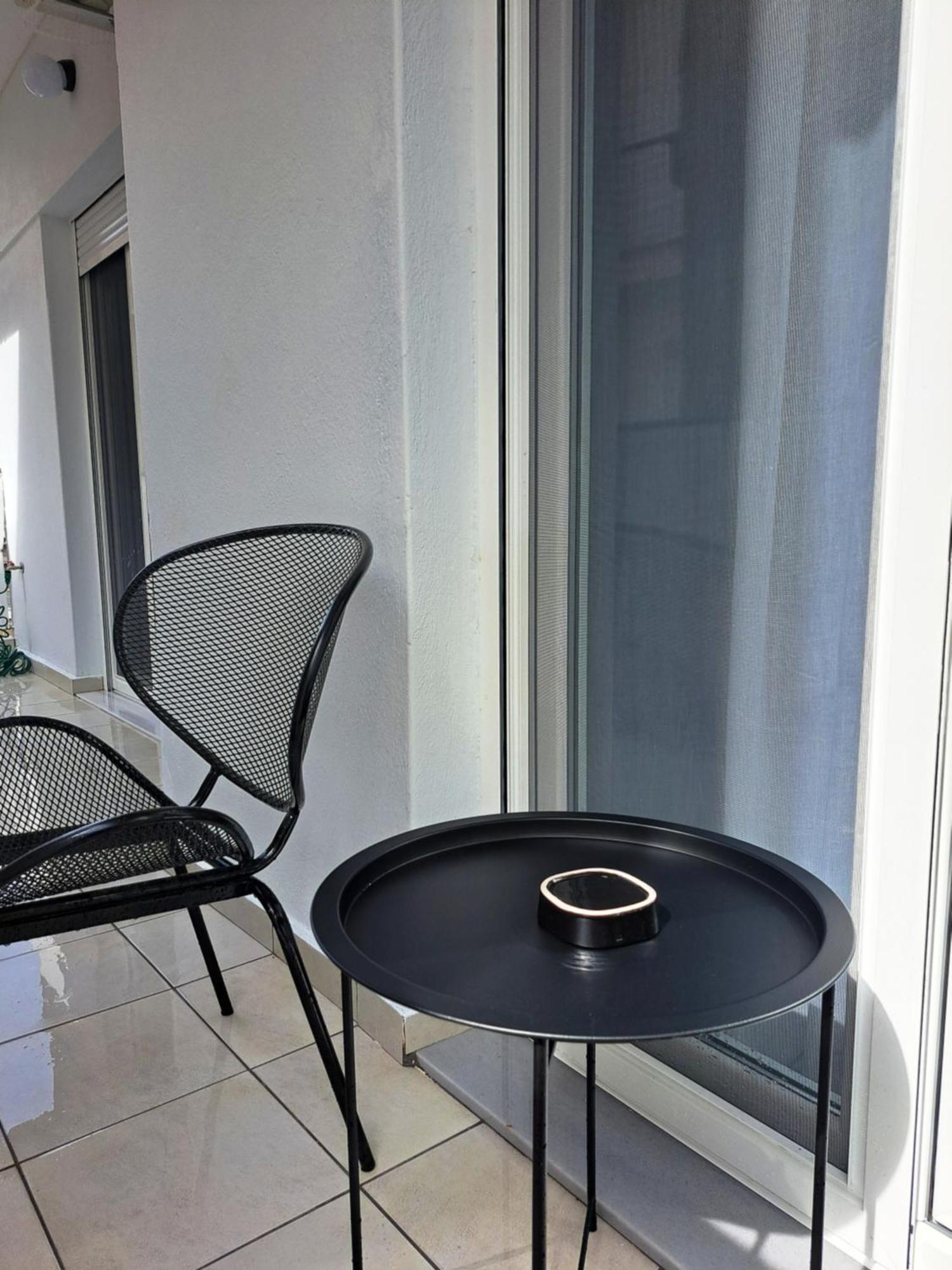Stylish City Center Apartment Seres Zewnętrze zdjęcie