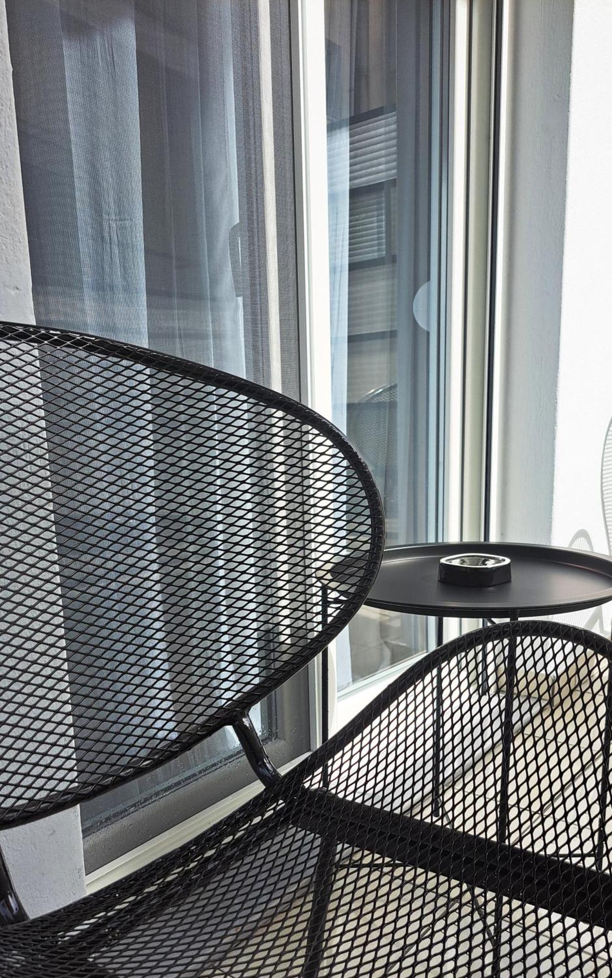 Stylish City Center Apartment Seres Zewnętrze zdjęcie
